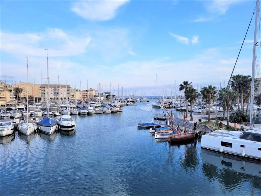 Frejus, Studio, 100 M De La Plage-port